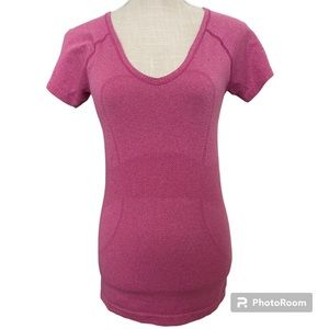 Lululemon Swiftly Tech Short Sleeve Scoop Size 6